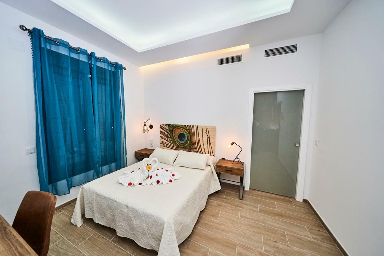 Hotel Bajamar Ancladero Playa เนร์คา ภายนอก รูปภาพ